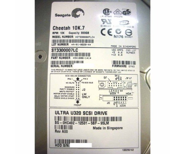 Dell D5796 300GB 10K U320 SCSI 3.5in Hard Drive