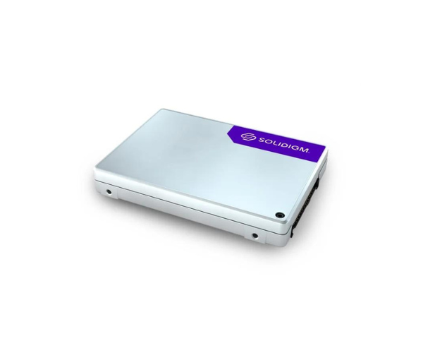 Solidigm 30.72TB NVMe D5-P5430 DATA CENTER D5 SERIES SSD